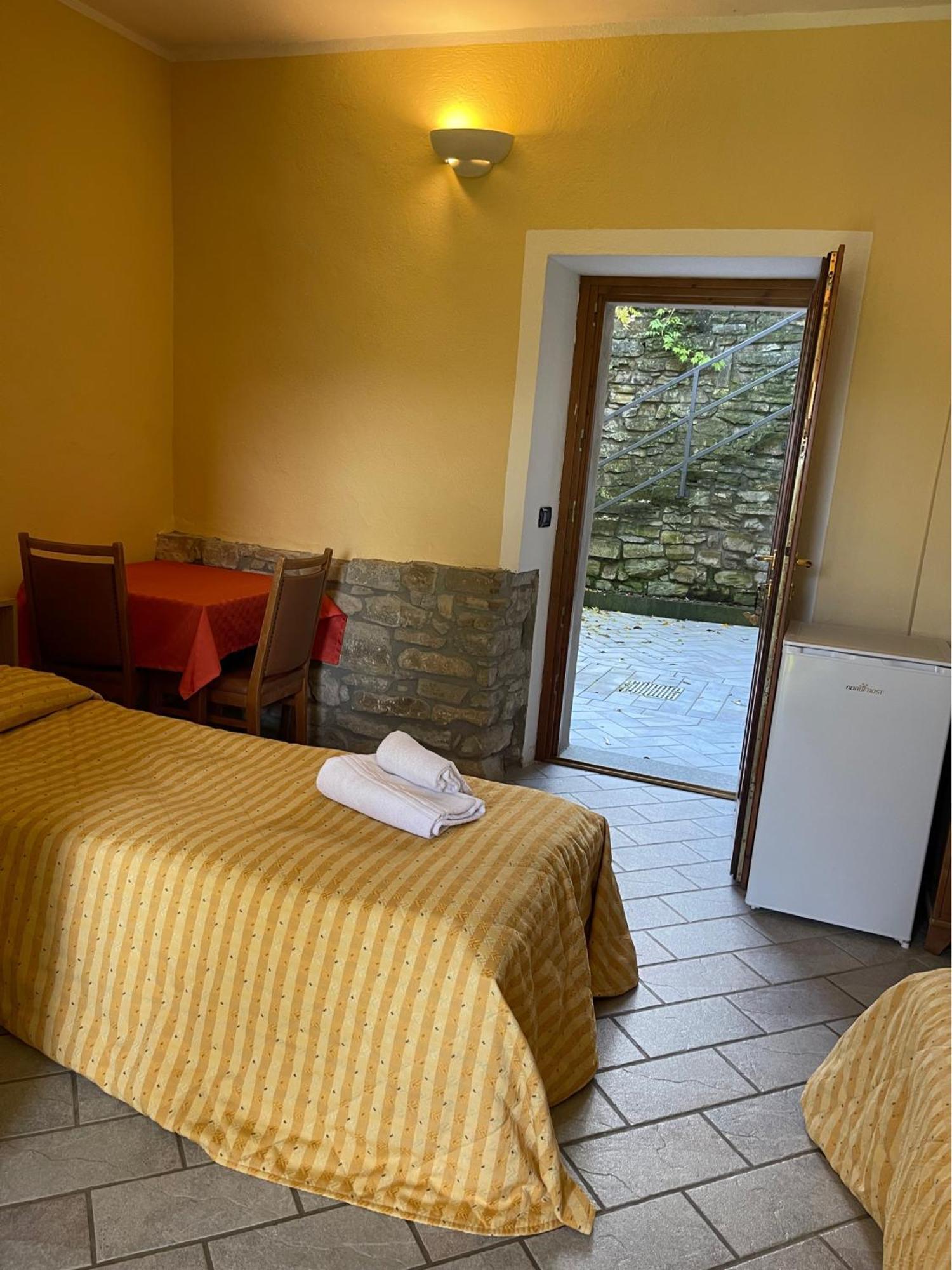 Agriturismo Gallo Cortemilia Exteriér fotografie