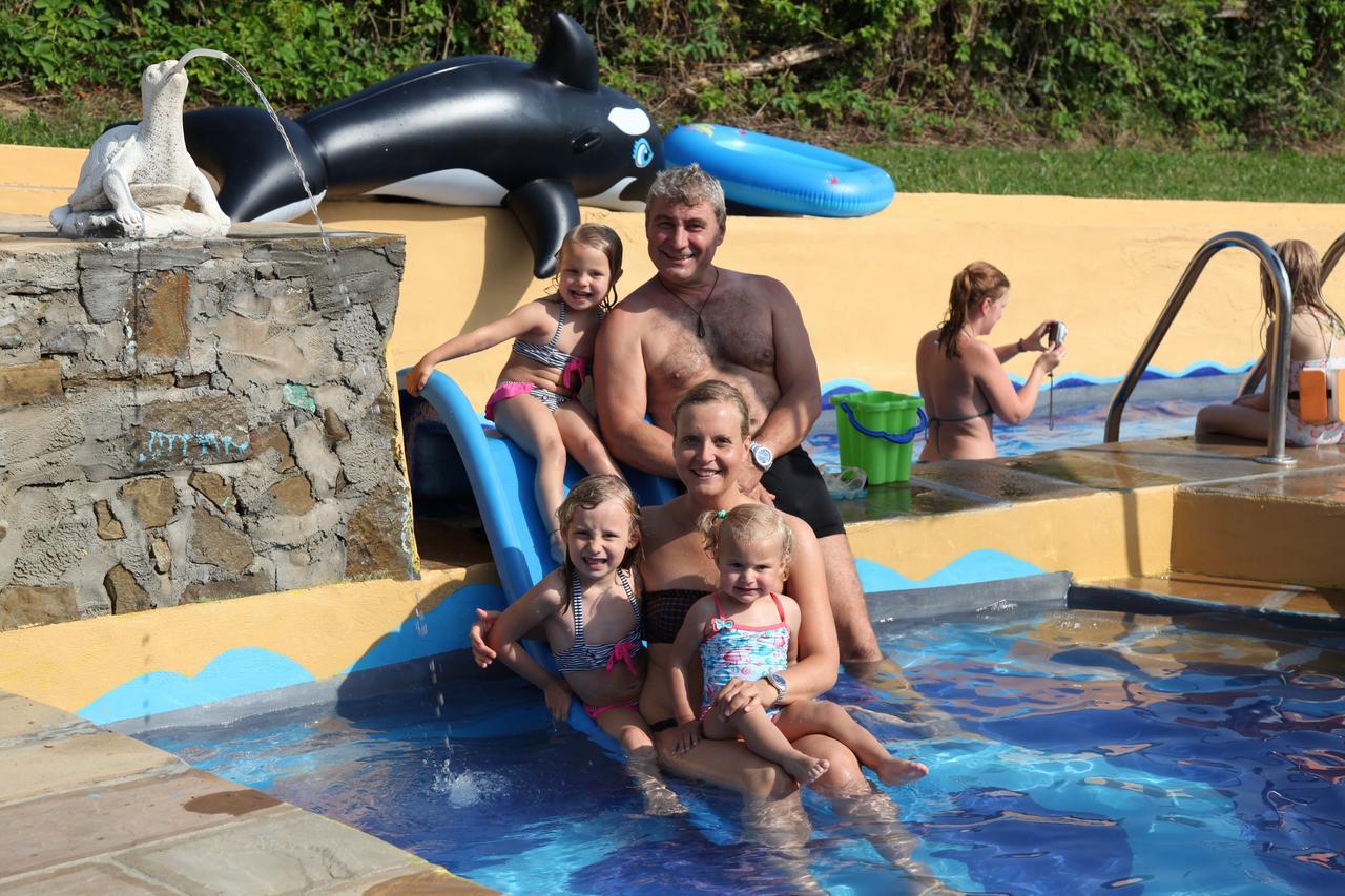 Agriturismo Gallo Cortemilia Exteriér fotografie