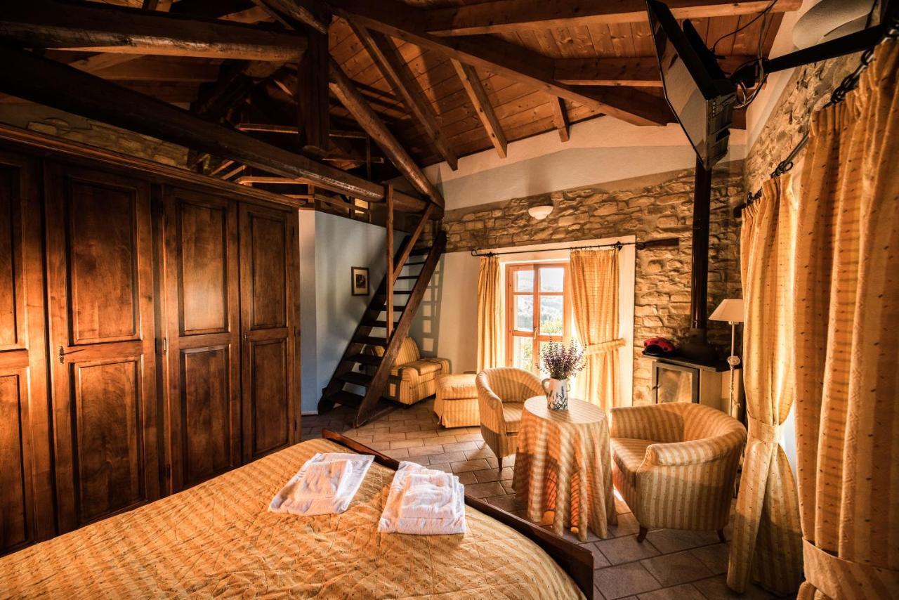 Agriturismo Gallo Cortemilia Exteriér fotografie
