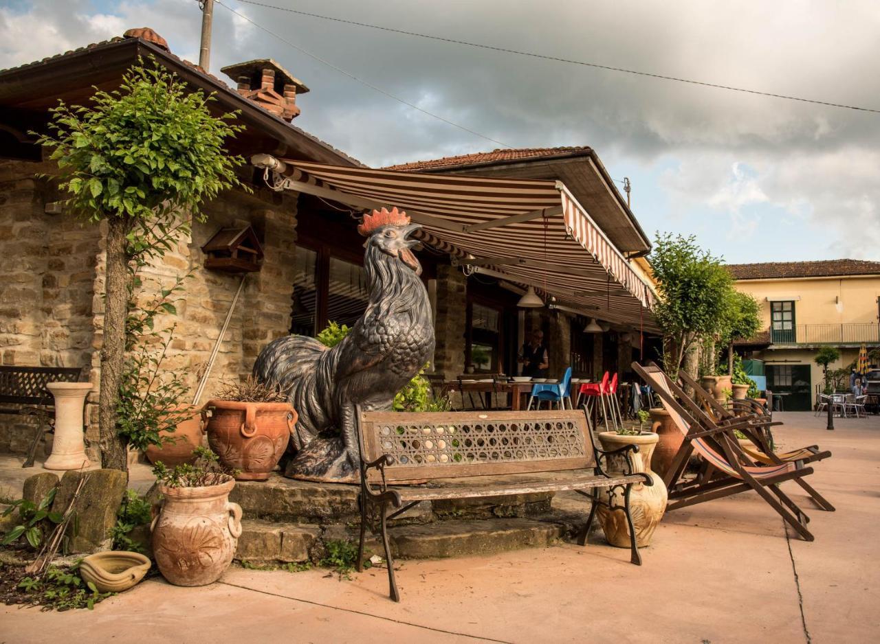Agriturismo Gallo Cortemilia Exteriér fotografie